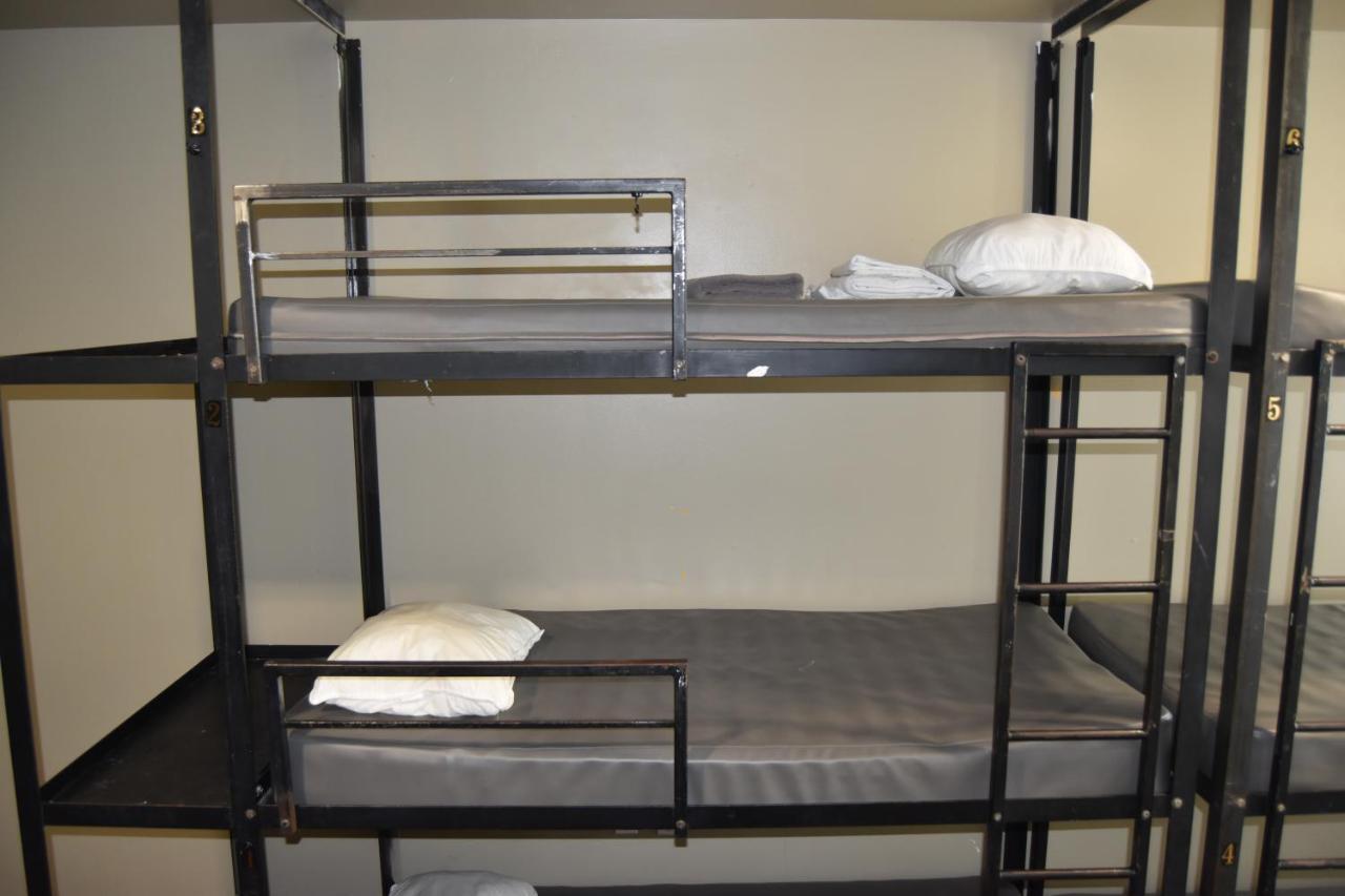 Miami Party Hostel Маями Бийч Екстериор снимка