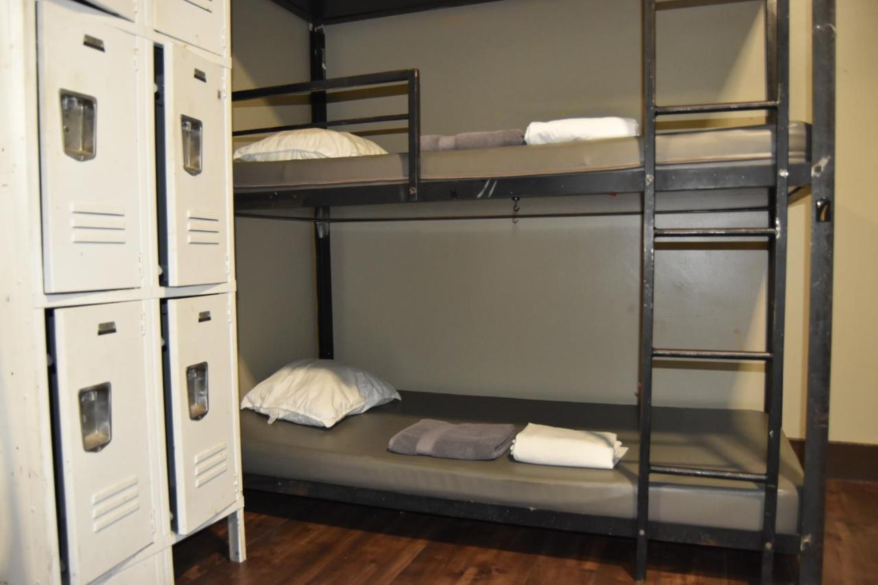 Miami Party Hostel Маями Бийч Екстериор снимка