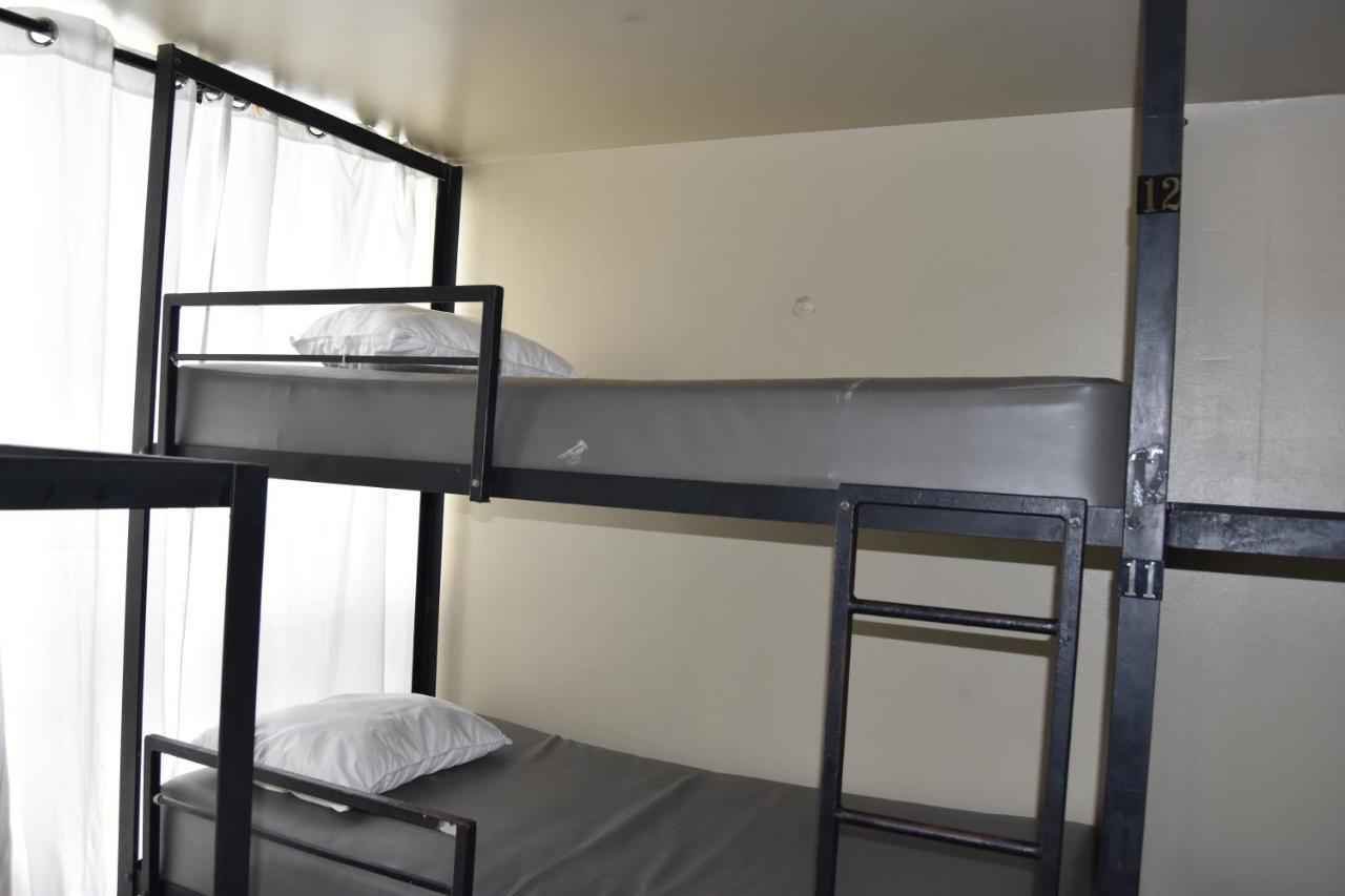 Miami Party Hostel Маями Бийч Екстериор снимка