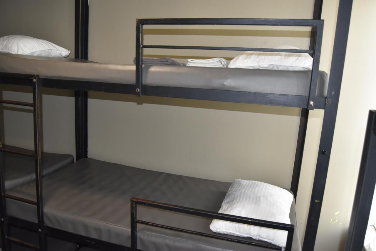 Miami Party Hostel Маями Бийч Екстериор снимка