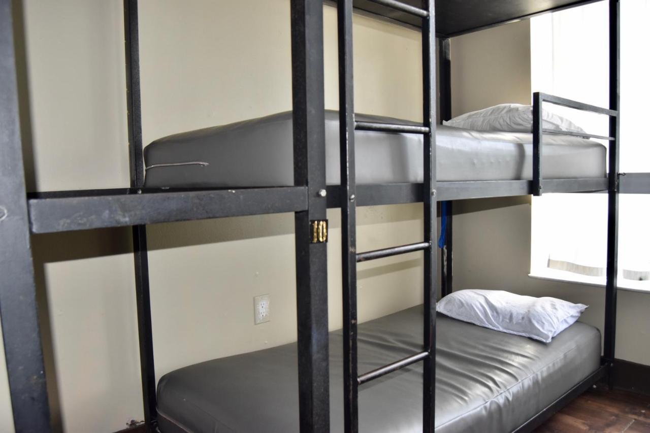 Miami Party Hostel Маями Бийч Екстериор снимка